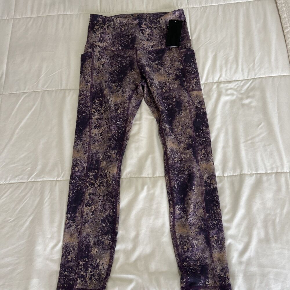 NWT LegEnd Abstract 7/8 Printed Leggings With Pockets Leg End SZ M